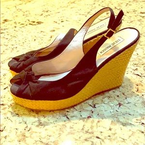 🎉 Buy One Get One Free 🎉